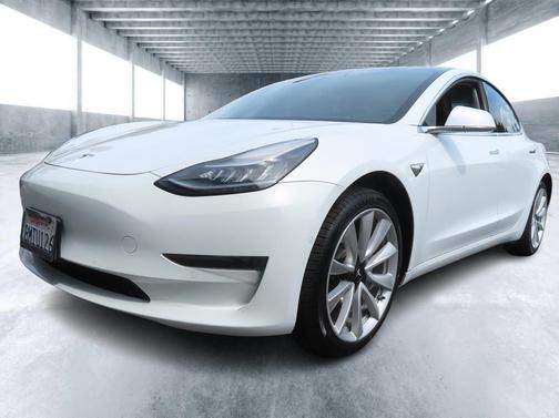 2019 Tesla Model 3 Long Range