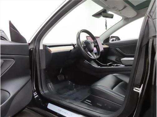 2018 Tesla Model 3 Mid Range