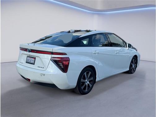 2017 Toyota Mirai Base