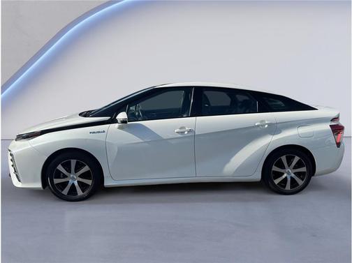 2017 Toyota Mirai Base