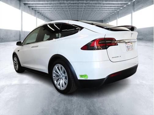 2018 Tesla Model X 75D