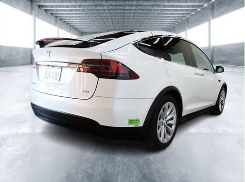 2018 Tesla Model X 75D
