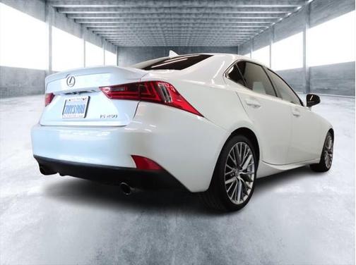 2015 Lexus IS 250 Crafted Line