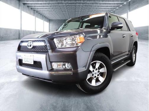 2013 Toyota 4Runner SR5