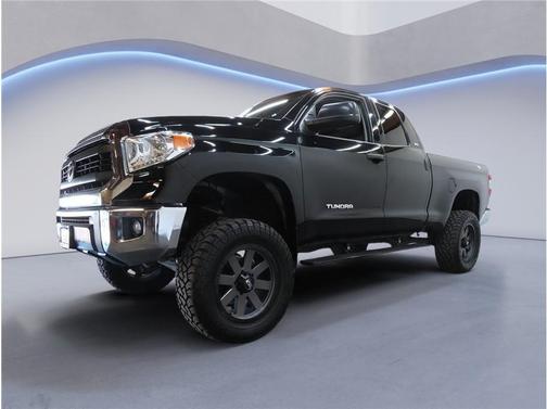2014 Toyota Tundra SR5