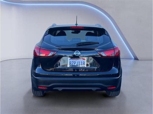 2018 Nissan Rogue Sport SL