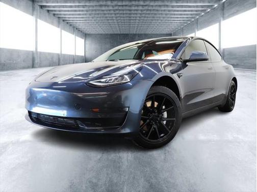 2020 Tesla Model 3 Standard Range