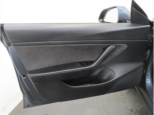 2020 Tesla Model 3 Standard Range