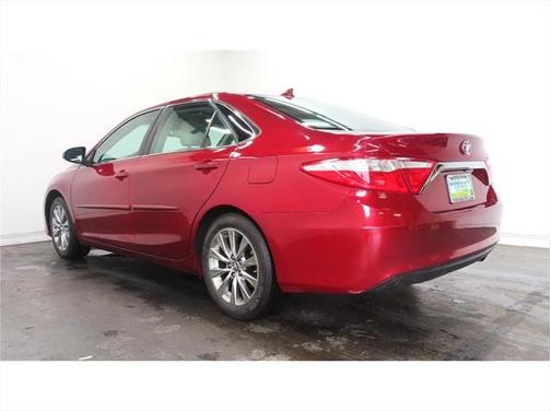 2017 Toyota Camry XLE