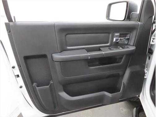 2012 RAM 1500 ST