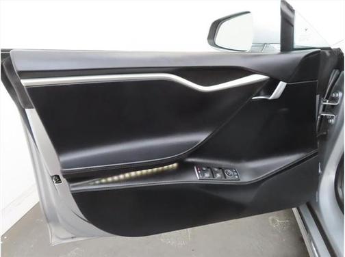 2018 Tesla Model S 75D