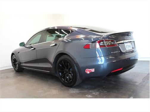 2018 Tesla Model S 75D