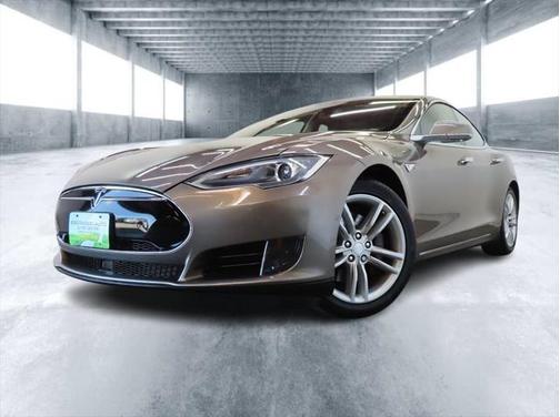 2015 Tesla Model S 85D
