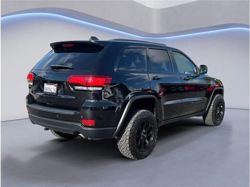 2019 Jeep Grand Cherokee Upland