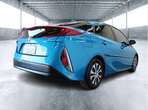 2022 Toyota Prius Prime LE