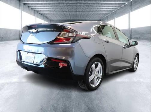 2018 Chevrolet Volt LT