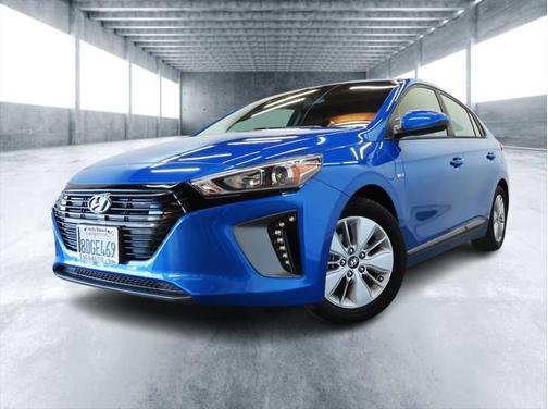 2018 Hyundai IONIQ Plug-In Hybrid Base