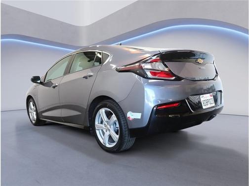 2018 Chevrolet Volt LT