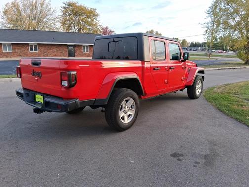2023 Jeep Gladiator Sport S