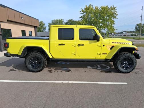 2023 Jeep Gladiator Mojave 4x4