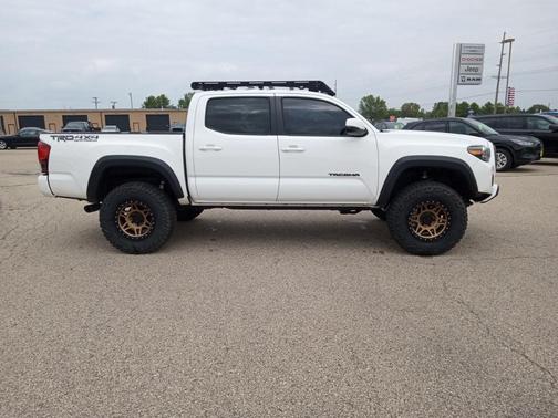 2023 Toyota Tacoma TRD Off Road