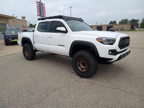 2023 Toyota Tacoma TRD Off Road