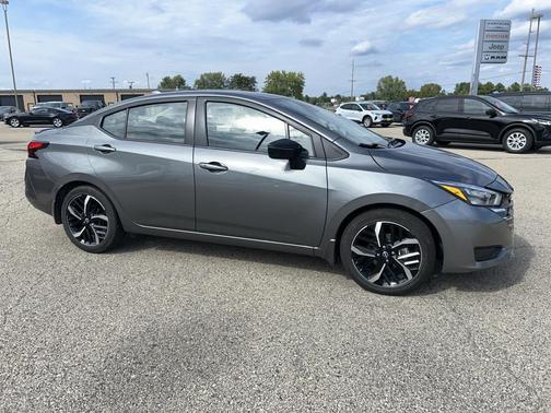 2025 Nissan Versa 1.6 S