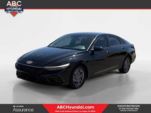 Black 2024 Hyundai ELANTRA SEL Sedan