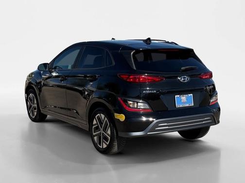2022 Hyundai KONA EV SEL