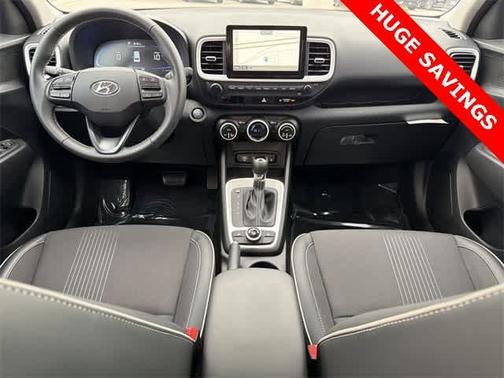 2025 Hyundai VENUE Limited