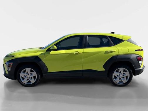 2024 Hyundai KONA SE