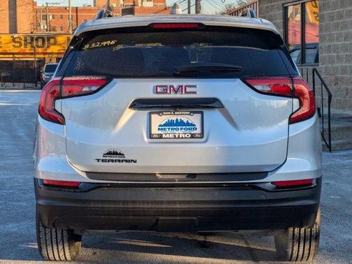 2021 GMC Terrain SLE