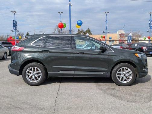 Forged Green Metallic 2023 Ford Edge SEL