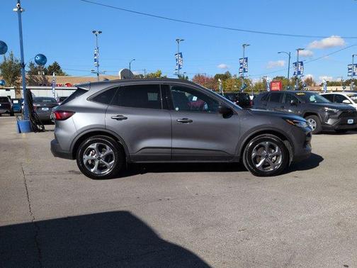 2025 Ford Escape ST-Line