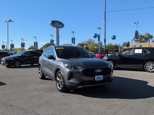 2025 Ford Escape ST-Line