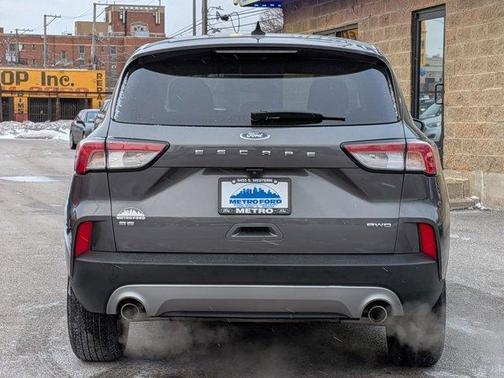 2021 Ford Escape SE