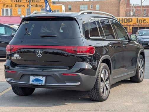 2023 Mercedes-Benz EQB 250 Base