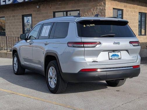 2023 Jeep Grand Cherokee L Laredo