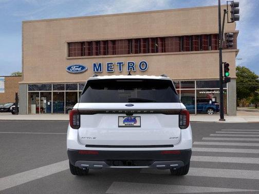 2025 Ford Explorer Active