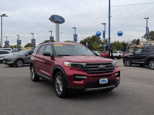 2022 Ford Explorer XLT