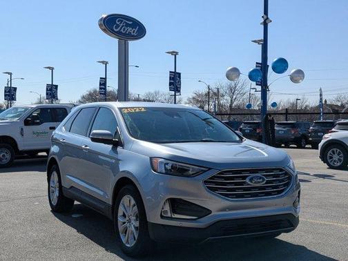 2022 Ford Edge Titanium
