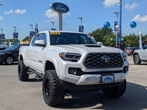 2023 Toyota Tacoma TRD Sport