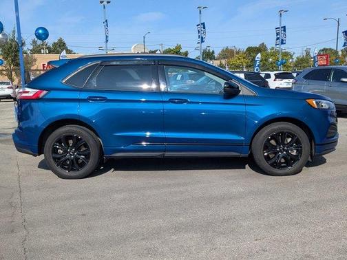 2023 Ford Edge SE