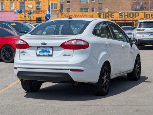 2016 Ford Fiesta SE