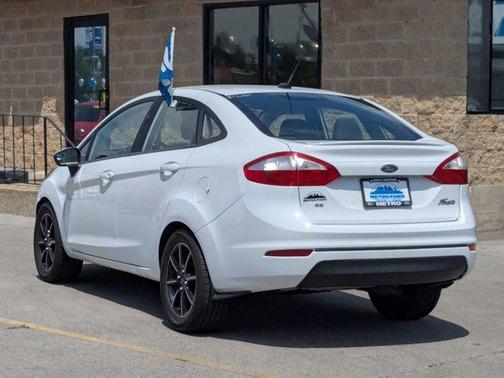2016 Ford Fiesta SE