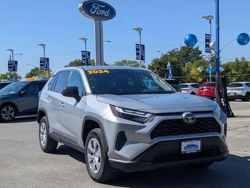 2024 Toyota RAV4 LE