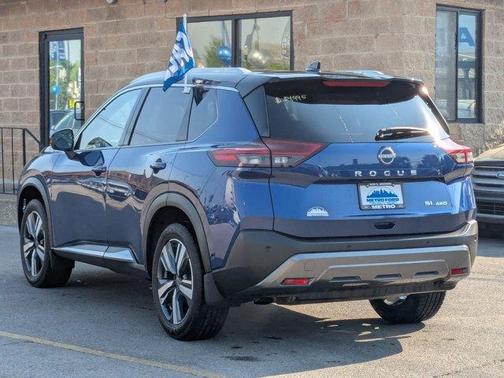 2023 Nissan Rogue SL