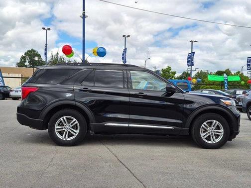 Agate Black Metallic 2023 Ford Explorer XLT