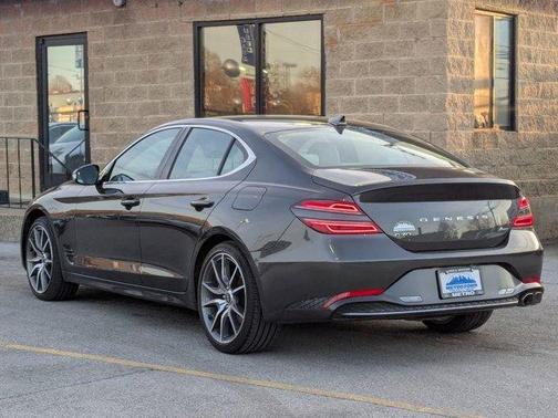 2023 Genesis G70 2.0T