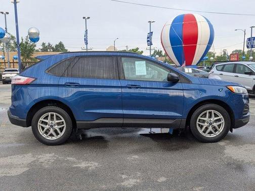 2022 Ford Edge SE
